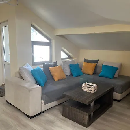 Apartament Happy Lazur