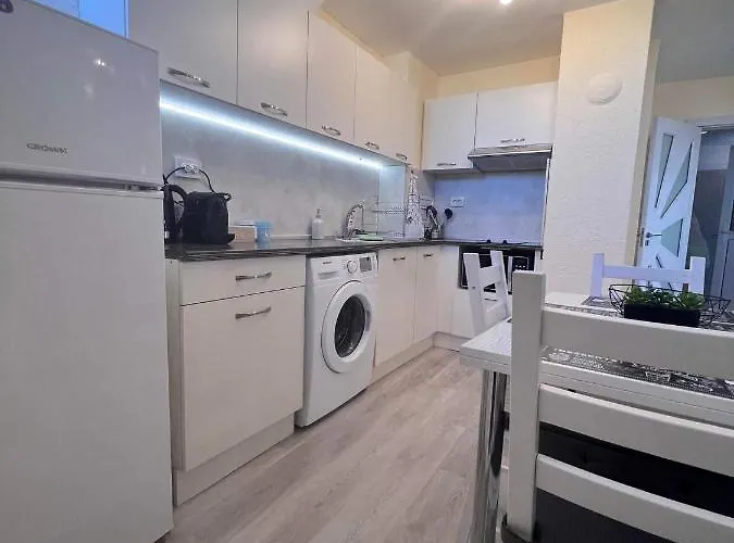 Happy Lazur Appartement